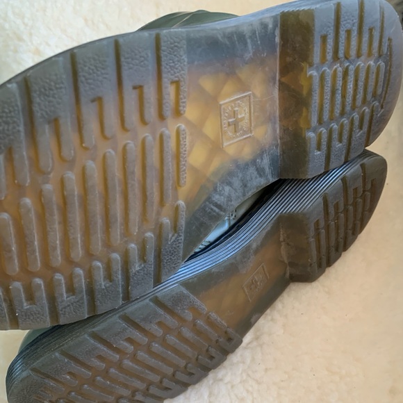 Olive Green Youth Doc Martens Booth - Picture 4 of 7